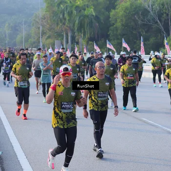 Runner Photo 7120848
