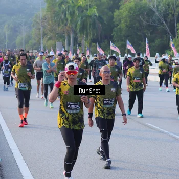 Runner Photo 7120849