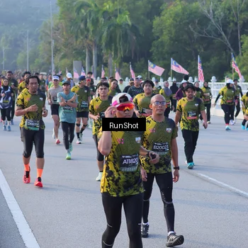 Runner Photo 7120851