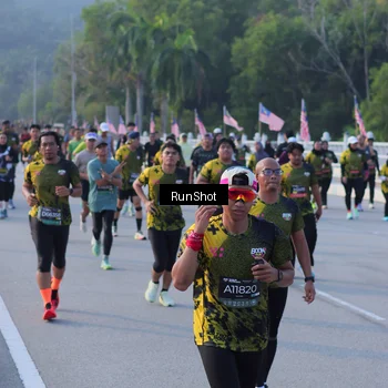 Runner Photo 7120854