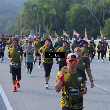 Runner Photo 7120857