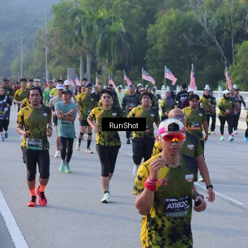 Runner Photo 7120859