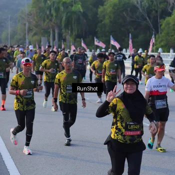 Runner Photo 7120863