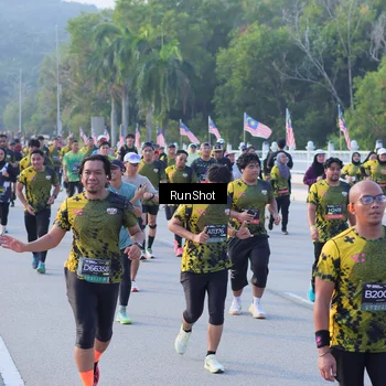 Runner Photo 7120867