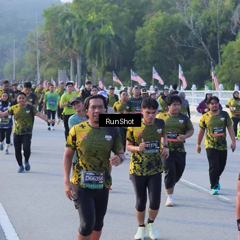 Runner Photo 7120877
