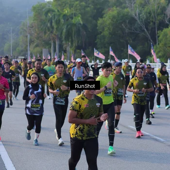 Runner Photo 7120909