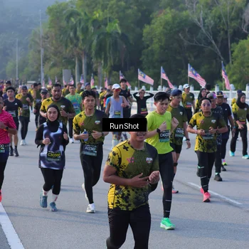 Runner Photo 7120913