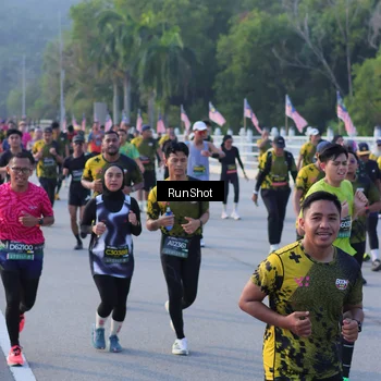 Runner Photo 7120920