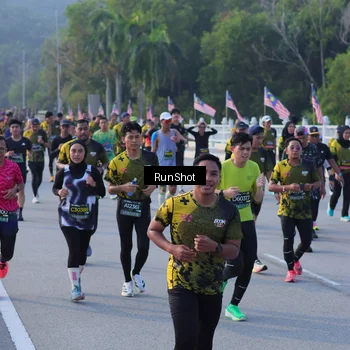 Runner Photo 7120927
