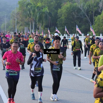 Runner Photo 7120930
