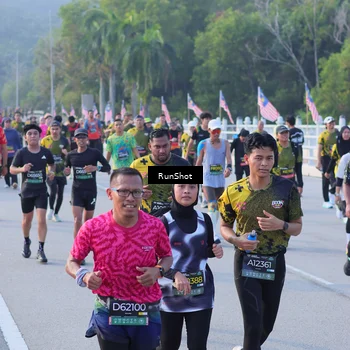 Runner Photo 7120936