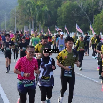 Runner Photo 7120942