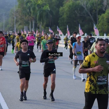 Runner Photo 7120953