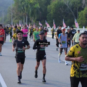 Runner Photo 7120954