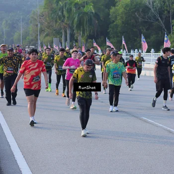 Runner Photo 7120976