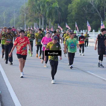 Runner Photo 7120978