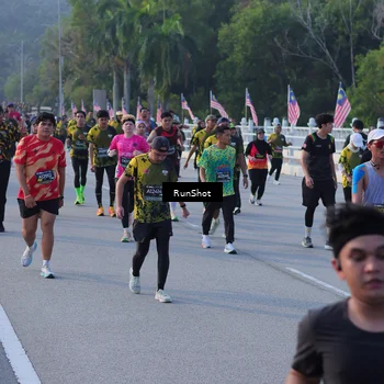 Runner Photo 7120980
