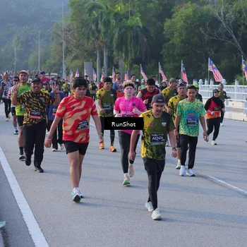 Runner Photo 7120985