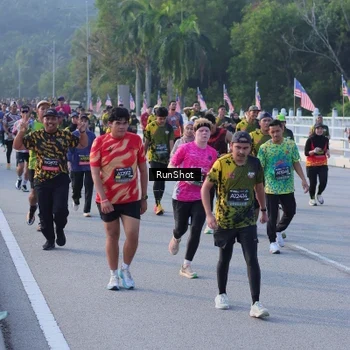 Runner Photo 7120996