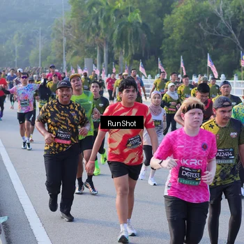 Runner Photo 7121007