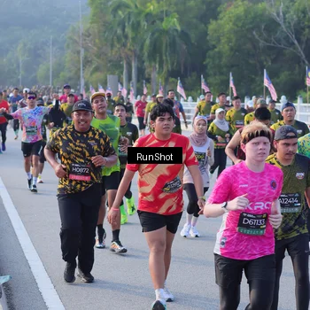 Runner Photo 7121008