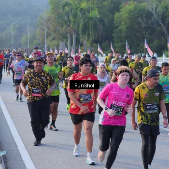 Runner Photo 7121009