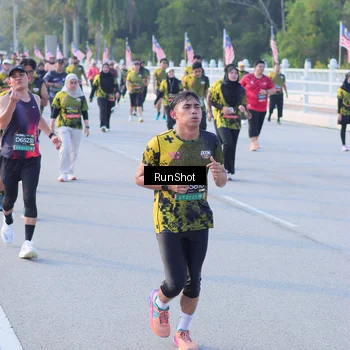 Runner Photo 7121039