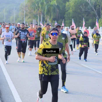 Runner Photo 7121045
