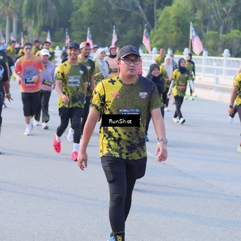 Runner Photo 7121057