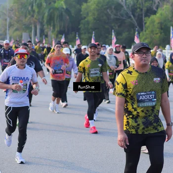 Runner Photo 7121059