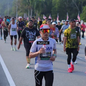 Runner Photo 7121068