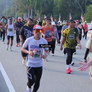 Runner Photo 7121072