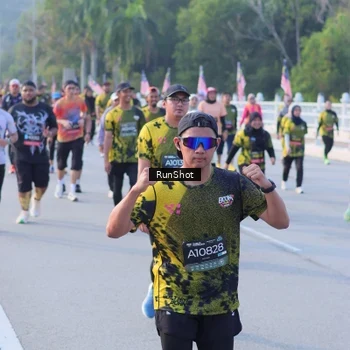 Runner Photo 7121083
