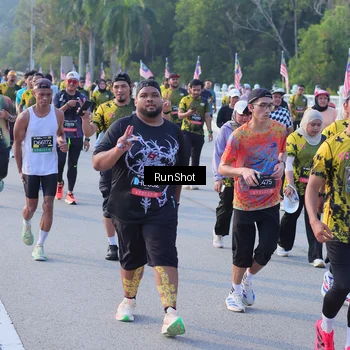 Runner Photo 7121094