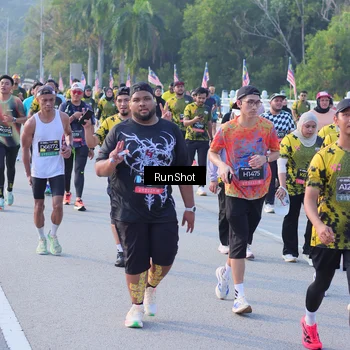Runner Photo 7121095
