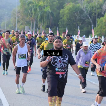 Runner Photo 7121098