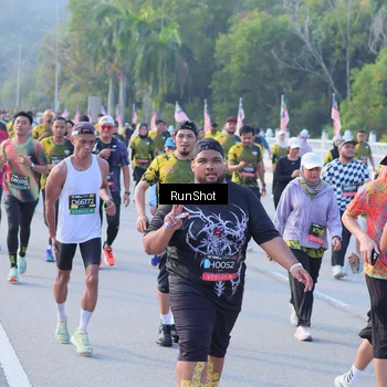 Runner Photo 7121104