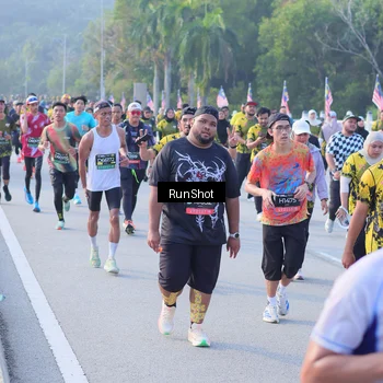 Runner Photo 7121107