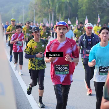 Runner Photo 7121135