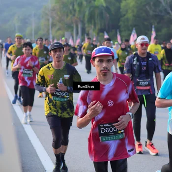 Runner Photo 7121143