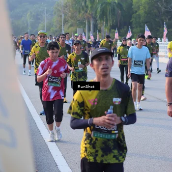 Runner Photo 7121145