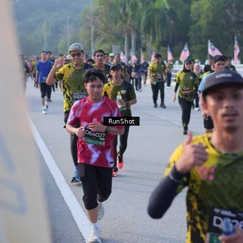 Runner Photo 7121150
