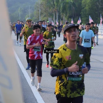 Runner Photo 7121156