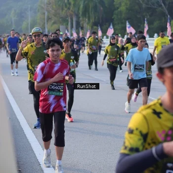 Runner Photo 7121157