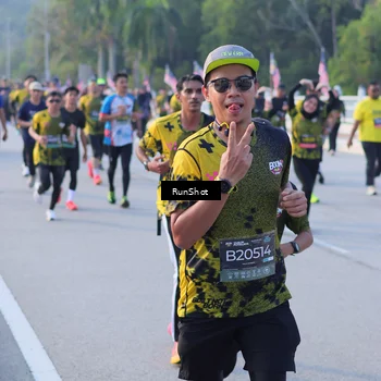 Runner Photo 7121174