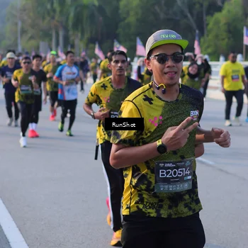 Runner Photo 7121176