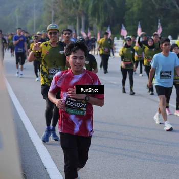 Runner Photo 7121180