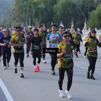 Runner Photo 7121196