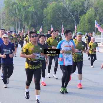 Runner Photo 7121211