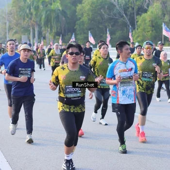 Runner Photo 7121220